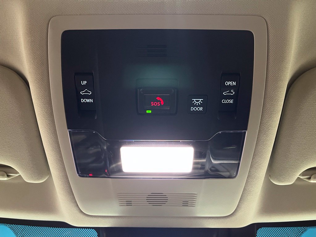Used 2021 Lexus ES 300h w/ Premium Package FWD image 9