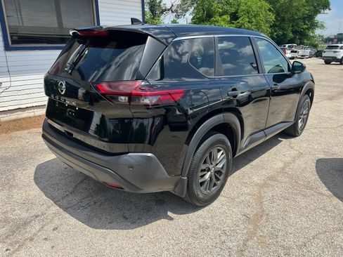 Used 2021 Nissan Rogue S FWD image 9