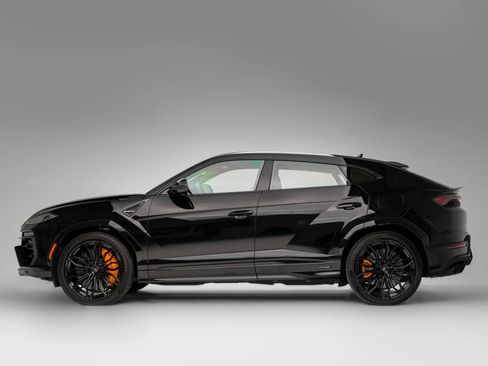 Used 2026 Lamborghini Urus SE AWD/4WD image 6