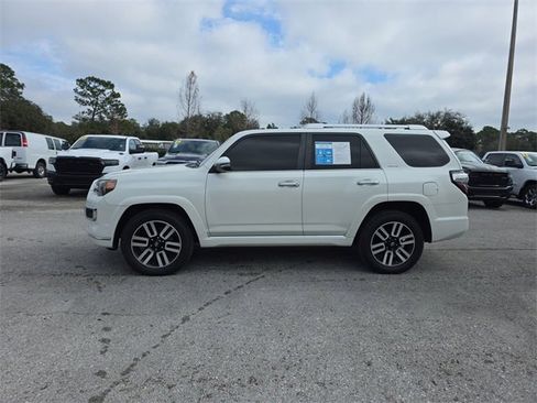 Used 2020 Toyota 4Runner Limited image 5