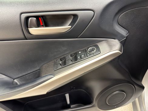 Used 2019 Lexus IS 300 F Sport w/ F Sport Package image 15