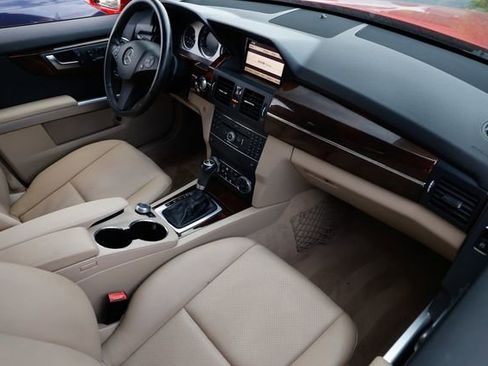 Used 2012 Mercedes-Benz GLK 350 2WD image 18