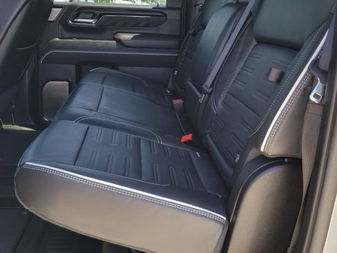 Used 2025 GMC Sierra 2500 AT4X AWD/4WD image 8