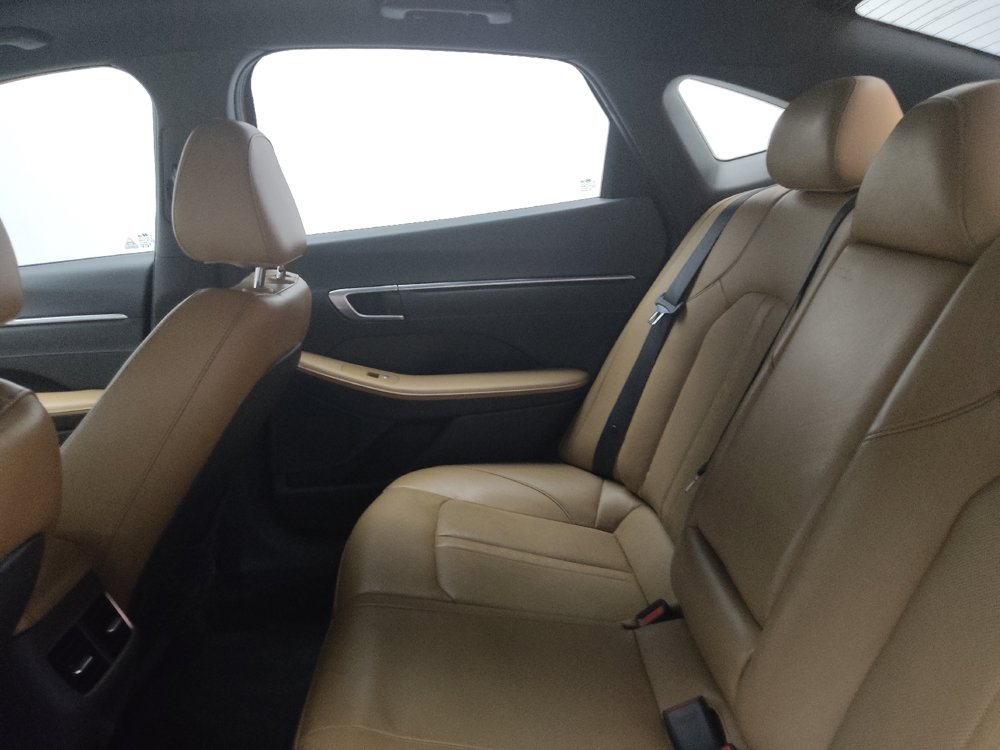Used 2021 Hyundai Sonata Limited FWD image 18