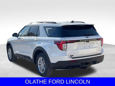 New 2026 Ford Explorer Active w/ Active Comfort Package image 3