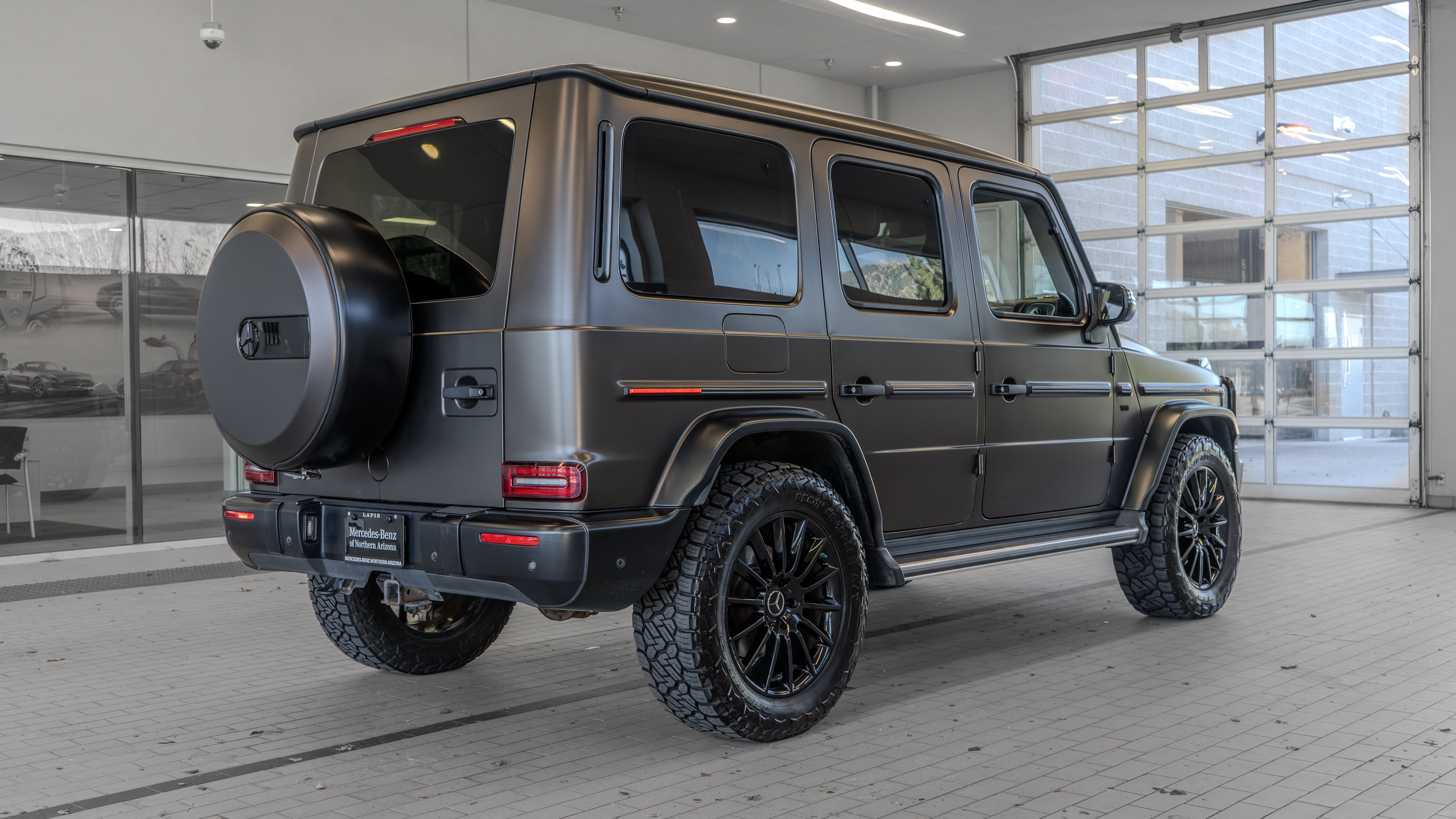 Used 2023 Mercedes-Benz G 550 image 29
