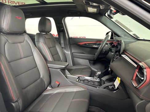 New 2025 Chevrolet TrailBlazer RS w/ Convenience Package image 26