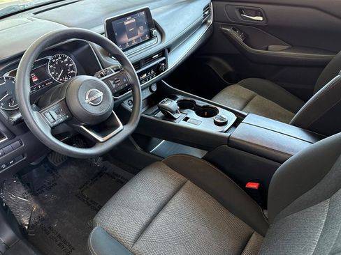 Certified 2024 Nissan Rogue SV AWD/4WD image 12