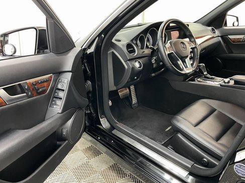 Used 2012 Mercedes-Benz C 300 4MATIC Sedan image 20