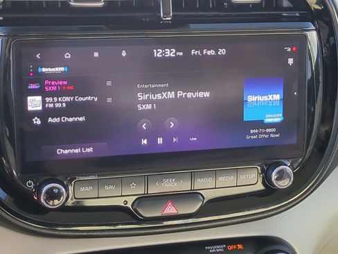 Used 2023 Kia Soul EX image 23