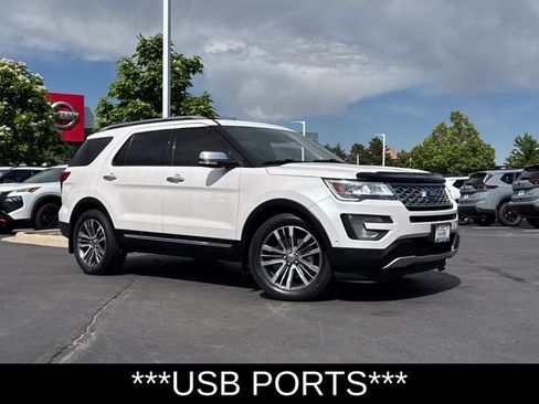 Used 2017 Ford Explorer Platinum AWD/4WD image 3