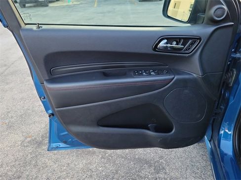 Used 2024 Dodge Durango GT image 11