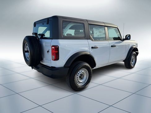 New 2025 Ford Bronco 4-Door AWD/4WD image 4