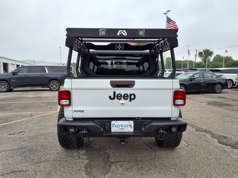 Used 2024 Jeep Gladiator Sport AWD/4WD image 22