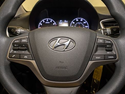 Used 2019 Hyundai Accent SE image 16