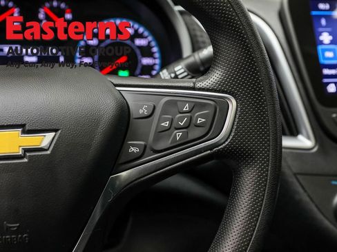 Used 2024 Chevrolet Malibu LT image 16