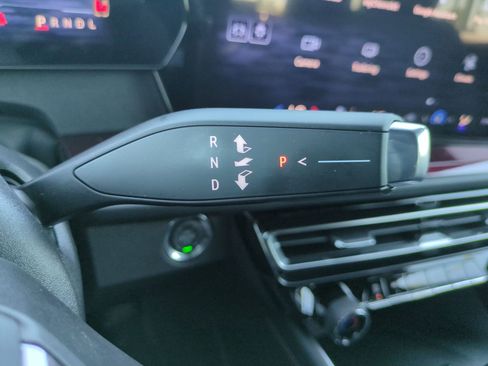 New 2026 Chevrolet Traverse Z71 image 19