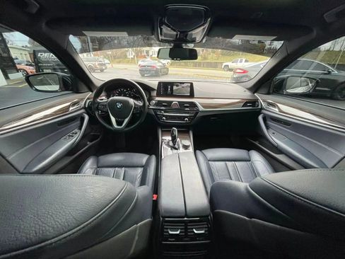 Used 2018 BMW 540i xDrive image 23