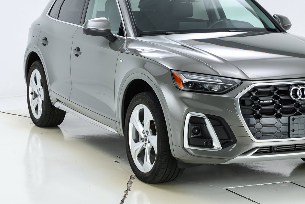 Used 2023 Audi Q5 2.0T Premium Plus w/ Premium Plus Package AWD/4WD image 29