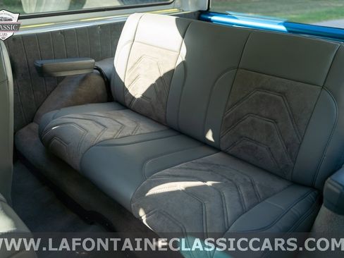 Used 1989 GMC Jimmy 4WD image 5