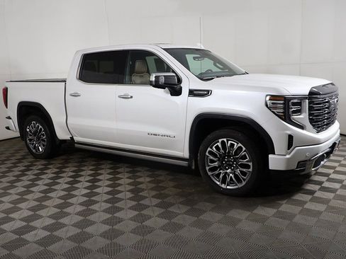 Used 2025 GMC Sierra 1500 Denali Ultimate image 19