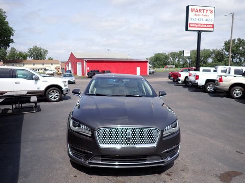 Used 2017 Lincoln MKZ Select w/ Select Plus Package FWD image 2
