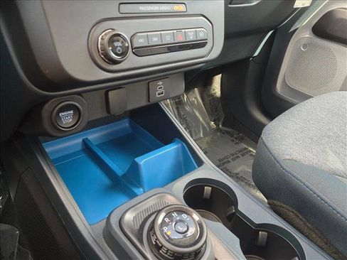 New 2025 Ford Maverick XLT image 13