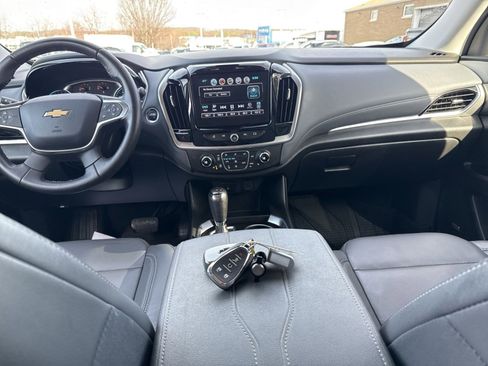 Used 2019 Chevrolet Traverse LT w/ LT Premium Package image 22