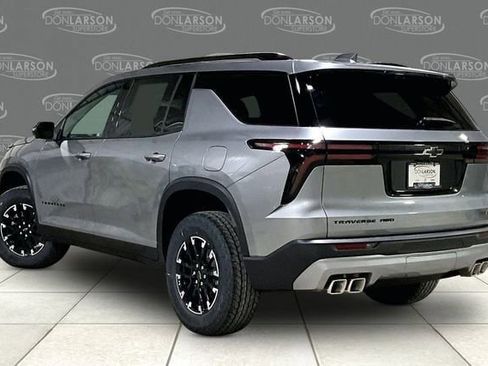 New 2026 Chevrolet Traverse Z71 w/ Driver Confidence Package AWD/4WD image 3