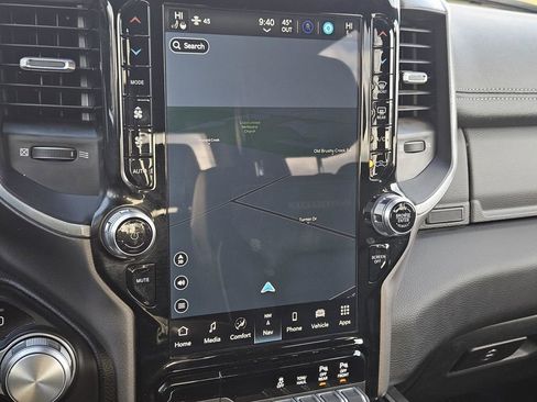 Used 2023 RAM 1500 Laramie image 28