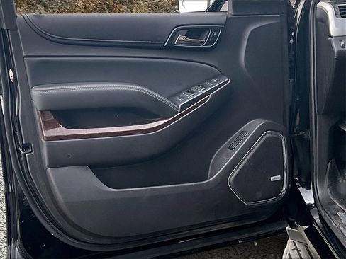 Used 2017 GMC Yukon SLT image 20