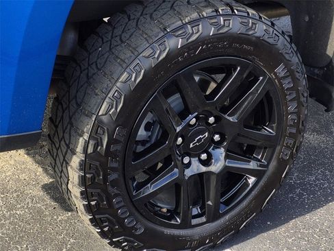 Used 2022 Chevrolet Silverado 1500 LT Trail Boss w/ LT Trail Boss Premium Package image 7