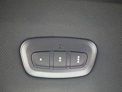 New 2026 Jeep Grand Cherokee L Limited w/ Luxury Tech Group II image 29