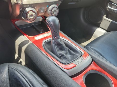 Used 2013 Chevrolet Camaro LT RWD image 13