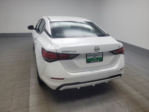 Used 2023 Nissan Sentra SV FWD image 6