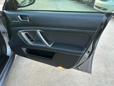 Used 2009 Subaru Legacy 2.5i Special Edition image 12