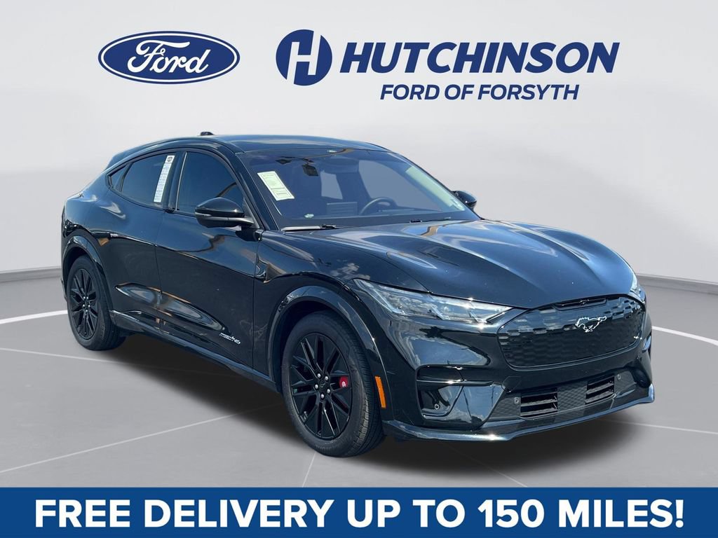 Certified 2025 Ford Mustang Mach-E Premium w/ Sport Appearance Package AWD/4WD image 1