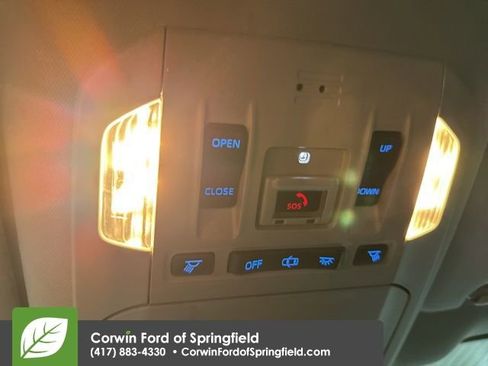 Used 2020 Toyota Highlander XLE image 13