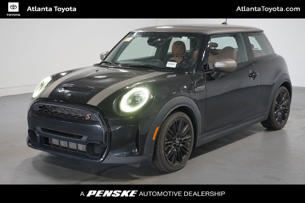 Used 2024 MINI Cooper S FWD image 1