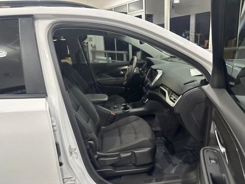 Used 2024 GMC Terrain SLE w/ Driver Convenience Package AWD/4WD image 40
