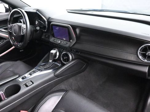 Used 2019 Chevrolet Camaro SS RWD image 16