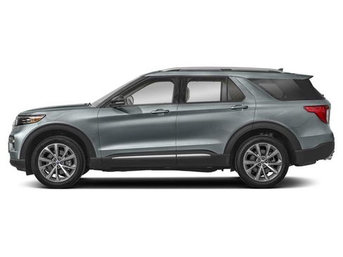 Used 2023 Ford Explorer Platinum w/ Technology Package AWD/4WD image 3