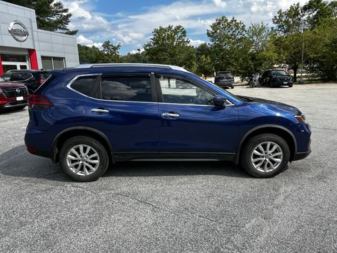 Used 2020 Nissan Rogue SV AWD/4WD image 8