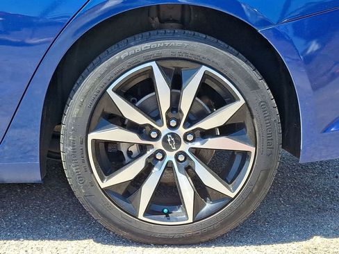 Used 2023 Chevrolet Malibu RS FWD image 36