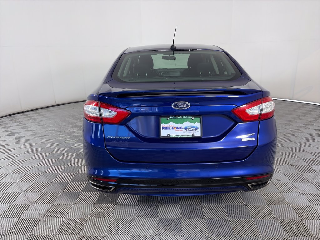 Used 2016 Ford Fusion SE FWD image 6
