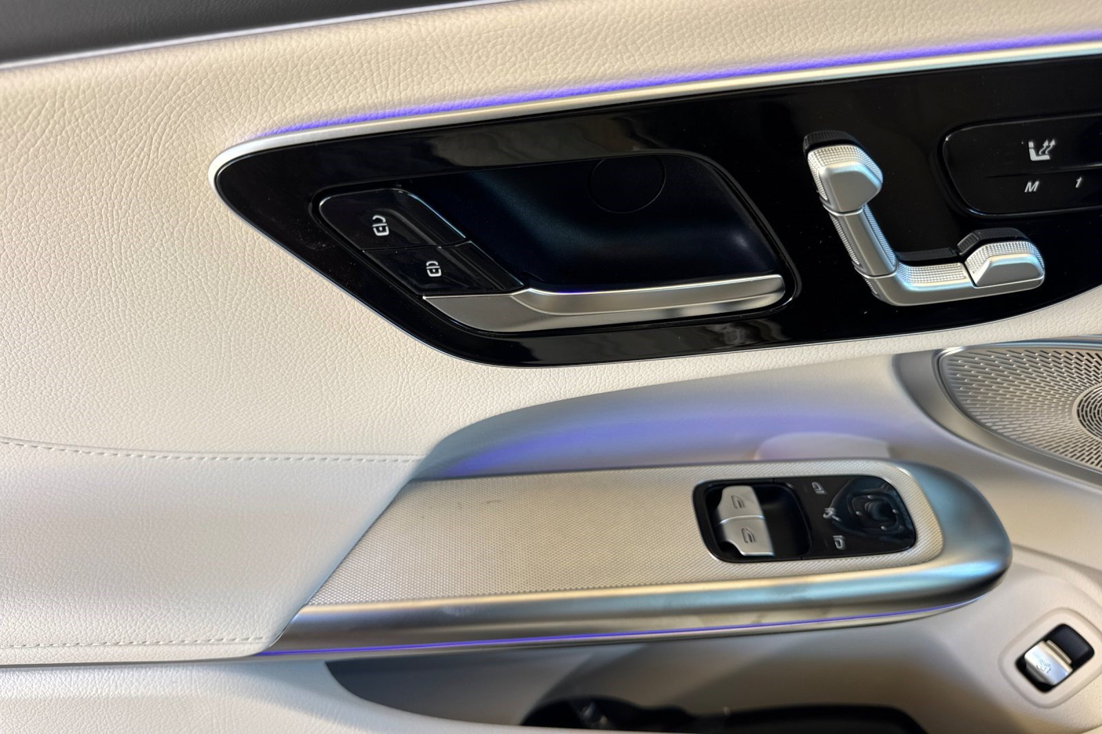 New 2027 Mercedes-Benz CLE 450 4MATIC Coupe image 14