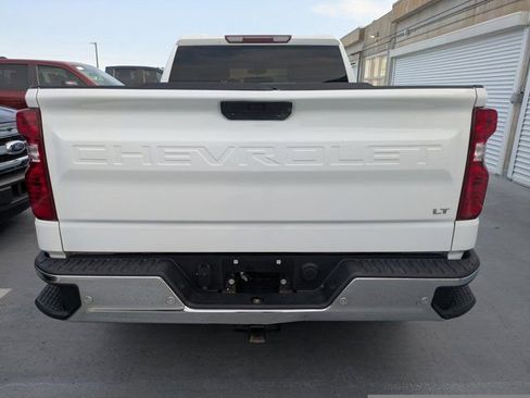 Used 2020 Chevrolet Silverado 1500 LT w/ Convenience Package image 3