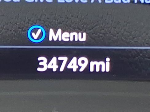 Used 2023 Buick Envision Essence image 22