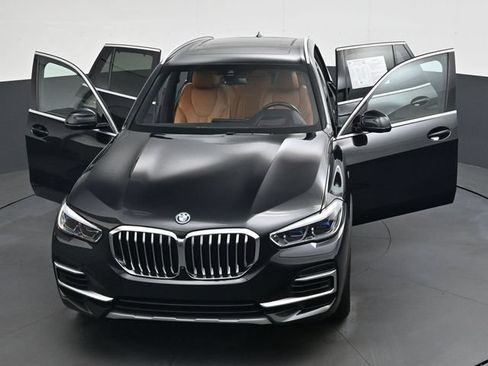 Used 2022 BMW X5 xDrive45e w/ Executive Package AWD/4WD image 47