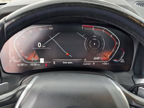 Used 2022 BMW 330i Sedan w/ Driving Assistance Package image 21